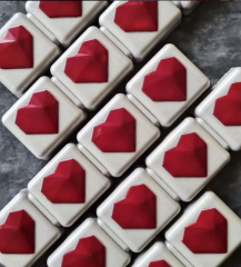 Bar   With   Hearts   Chocolate   Mould   No:   816