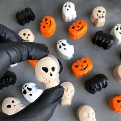 Assorted   Halloween   Praline   Chocolate   Mould   No:   733