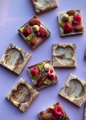 İçiboş Kare Çikolata Kalbı  No: 721