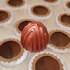 Çizgili Kubbe Çikolata Kalıbı No: 688