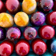 Praline   Chocolate   Mould   –   Smooth   Dome   (13g)   No:   539