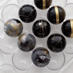 Hemispheres   &   Domes   Chocolate   Mould   No:   538