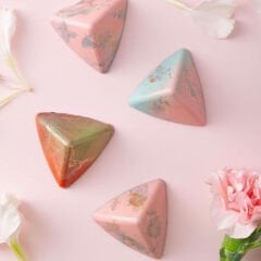 Smooth   Pyramid   Praline   Chocolate   Mould   No:   467