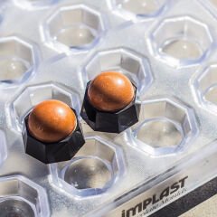 Round   Fantasy   Praline   Chocolate   Mould   No:   295