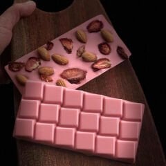 18-Piece   Break   Up   Chocolate   Mould   No:   223