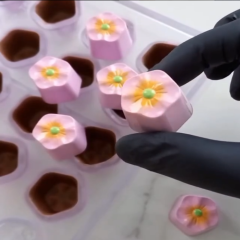 Flower   Praline   Chocolate   Mould   No:   25